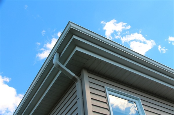 How Does Proper Soffit and Fascia Installation Protect Homes?